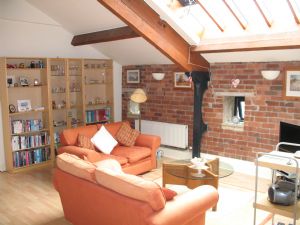 Living Area- click for photo gallery